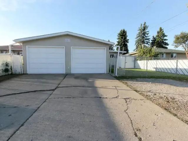 For Rent 3 Bedroom House Edmonton AB DS103594345