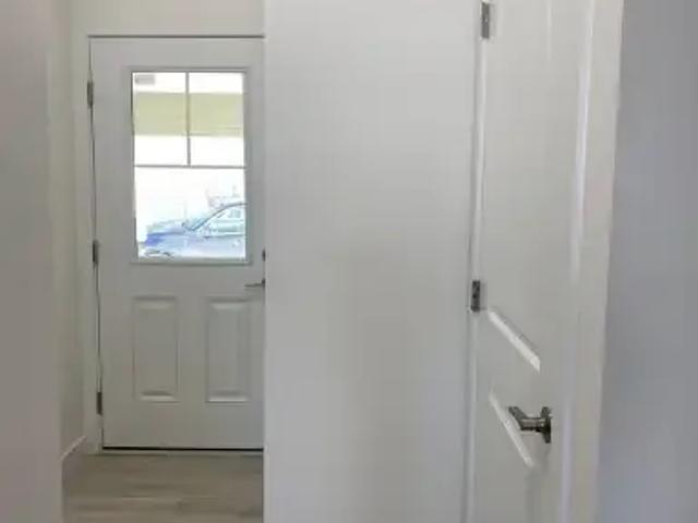 For Rent 3 Bedroom House Edmonton AB DS103652798