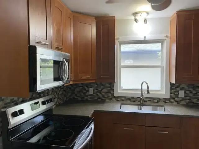 For Rent 3 Bedroom House Edmonton AB DS103798467