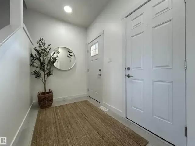 For Rent 3 Bedroom House Edmonton AB DS104434171
