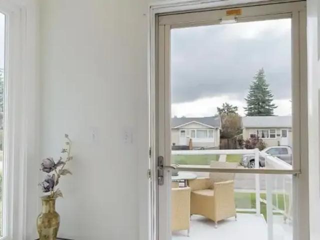 For Rent 3 Bedroom House Edmonton AB DS104681764