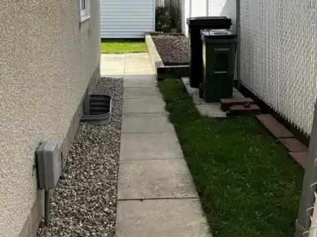 For Rent 3 Bedroom House Edmonton AB DS104985929