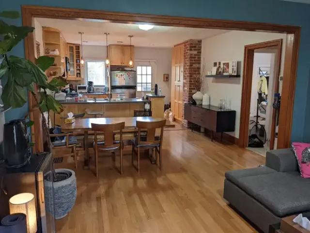 For Rent 3 Bedroom House Edmonton AB DS104362498