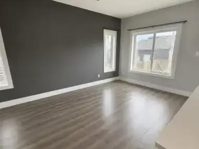 For Rent 3 Bedroom House Edmonton AB DS104362657