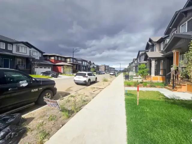 For Rent 3 Bedroom House Edmonton AB DS105467225