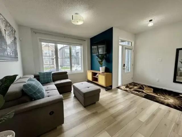 For Rent 3 Bedroom House Edmonton AB DS105486414