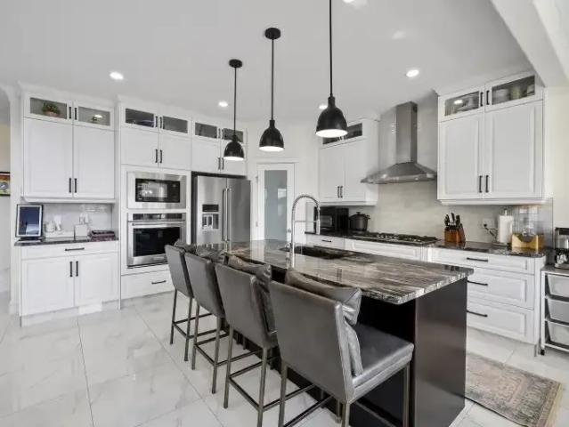 For Rent 3 Bedroom House Edmonton AB DS105543424