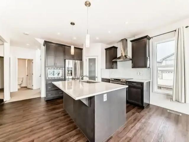 For Rent 3 Bedroom House Edmonton AB DS105543362