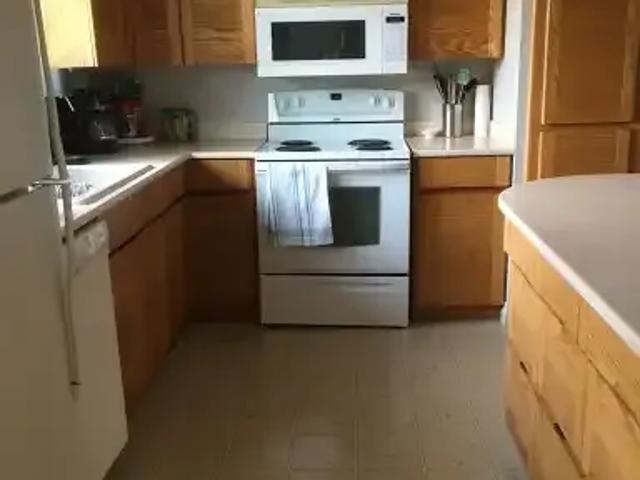 For Rent 3 Bedroom House Edmonton AB DS105945601