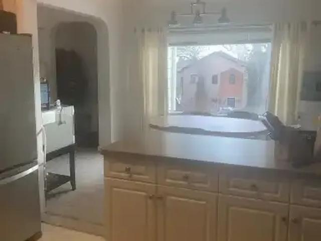 For Rent 3 Bedroom House Edmonton AB DS105973385