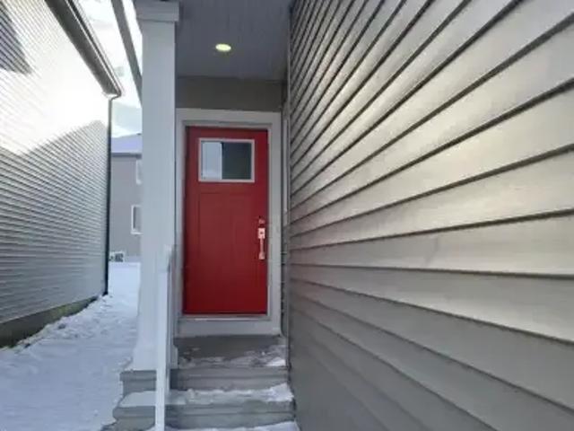 For Rent 3 Bedroom House Edmonton AB DS105023360