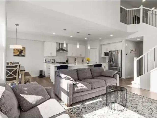 For Rent 3 Bedroom House Edmonton AB DS105071957