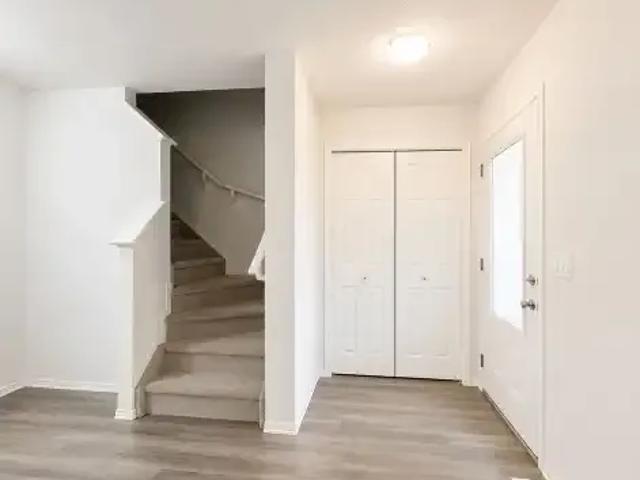 For Rent 3 Bedroom House Edmonton AB DS105087845