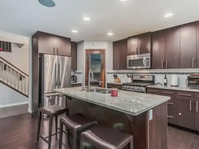 For Rent 3 Bedroom House Edmonton AB DS105167255