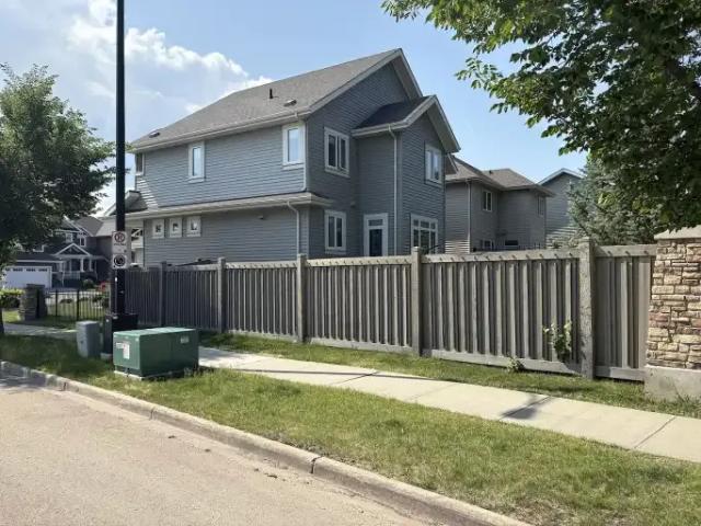 For Rent 3 Bedroom House Edmonton AB DS105185557