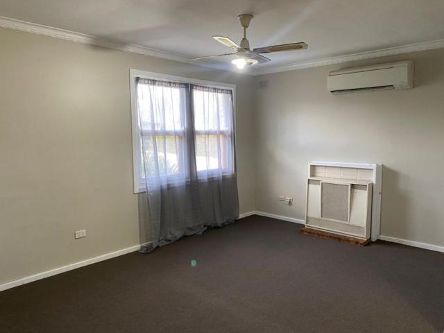 For Rent 3 Bedroom House Elizabeth North, DS104799966