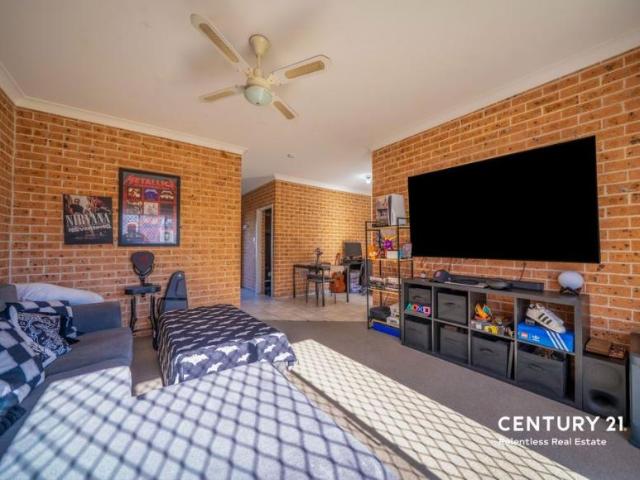 For Rent 3 Bedroom House Erskine Park, DS104564982