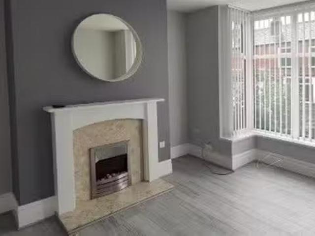Just in! 3 bedroom house for rent in Bolton, BL1, Lonsdale Roa.