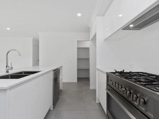 For Rent 3 Bedroom House KALKALLO VIC DS85063918