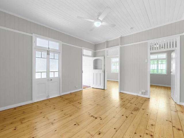 For Rent 3 Bedroom House Kelvin Grove QLD DS106064412
