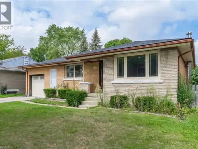 For Rent 3 Bedroom House Kitchener ON DS105486639