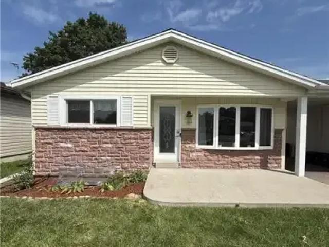 For Rent 3 Bedroom House Kitchener ON DS103840319