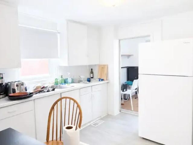 For Rent 3 Bedroom House Kingston ON DS104638145