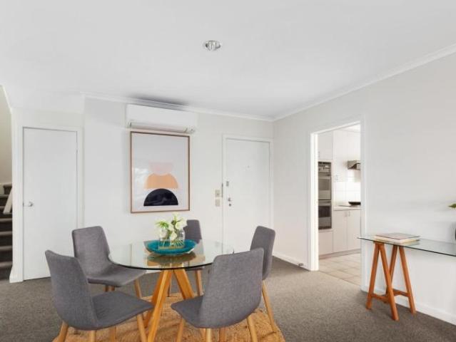 For Rent 3 Bedroom House Hawthorn East VIC DS104845938
