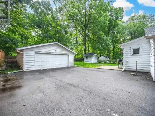 For Rent 3 Bedroom House Innisfil ON DS105526246