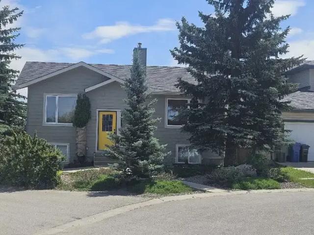 For Rent 3 Bedroom House Okotoks AB DS104471238