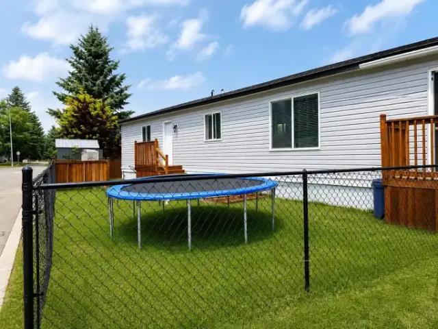 For Rent 3 Bedroom House Okotoks AB DS104985890