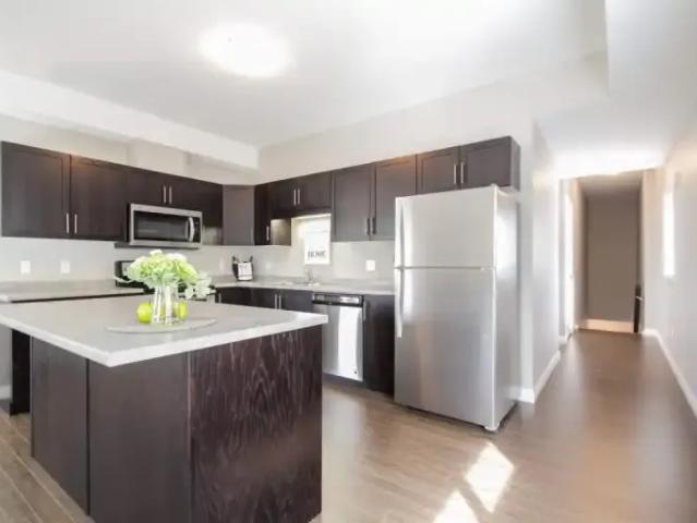 For Rent 3 Bedroom House Orillia ON DS97906228