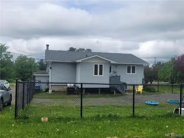 For Rent 3 Bedroom House Oromocto NB DLS104178747