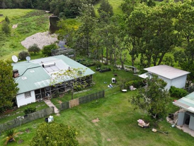 For Rent 3 Bedroom House Lower Creek NSW DS101909004