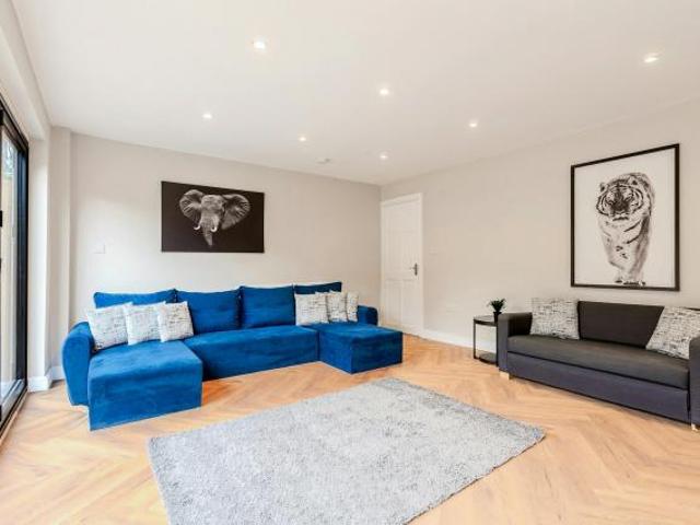 For Rent 3 Bedroom House London London DS84300408