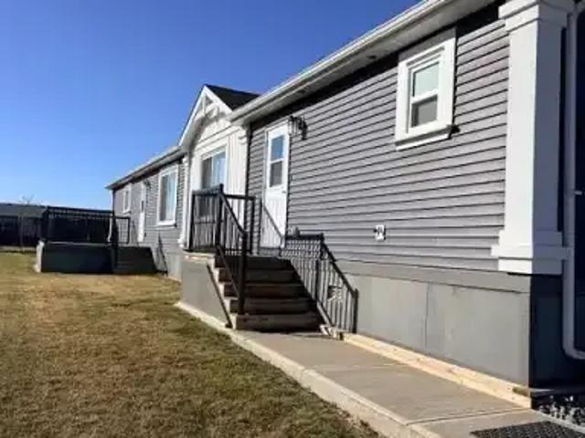 For Rent 3 Bedroom House Morinville AB DS105905803