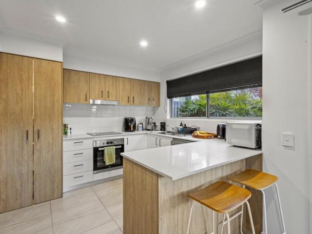 For Rent 3 Bedroom House Maroochydore QLD DS104474018