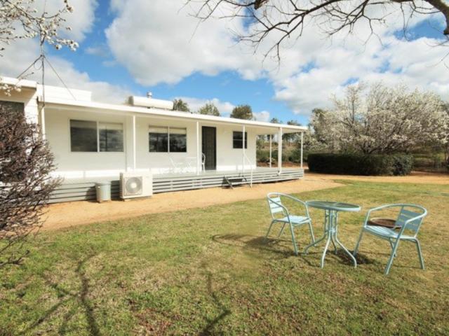For Rent 3 Bedroom House MERRIWA NSW DS104948794