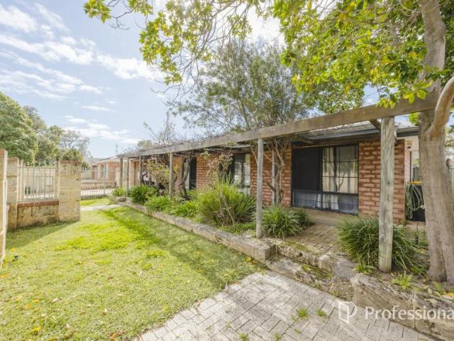 For Rent 3 Bedroom House Middle Swan WA DS105972343