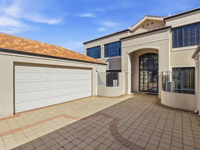 For Rent 3 Bedroom House Mindarie, WA DS103926496