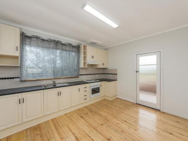 For Rent 3 Bedroom House Murray Bridge SA DS106008994