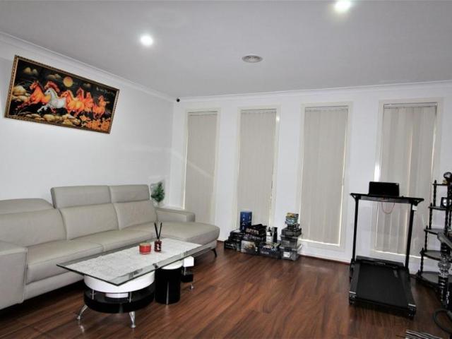 For Rent 3 Bedroom House Noble Park, DS105077157