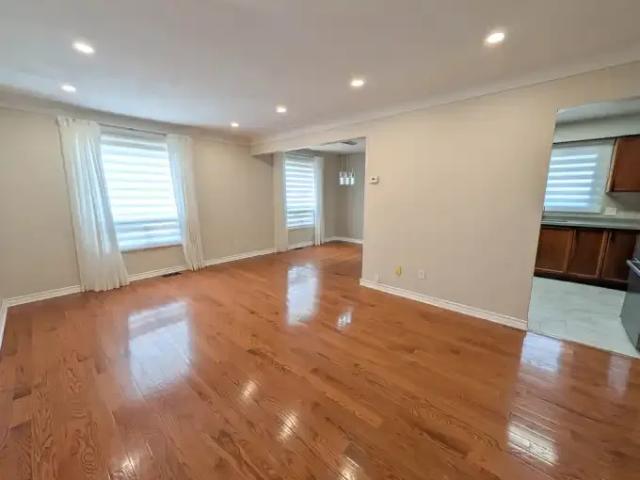 For Rent 3 Bedroom House Niagara Falls ON DS104362502