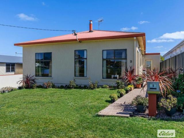 For Rent 3 Bedroom House Somerset TAS DS105932419