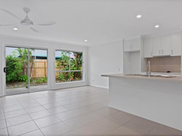 For Rent 3 Bedroom House Sippy Downs QLD DS105556177