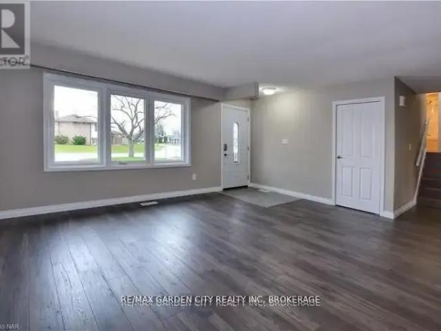 For Rent 3 Bedroom House St. Catharines ON DS103770683