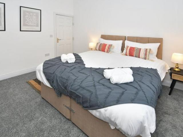 For Rent 3 Bedroom House Stoke on Trent Stoke on Trent DS65790957