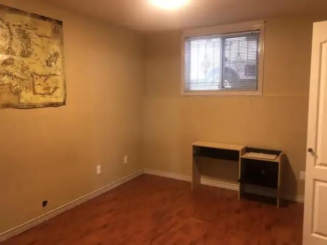 For Rent 3 Bedroom House Surrey BC DLS104864175