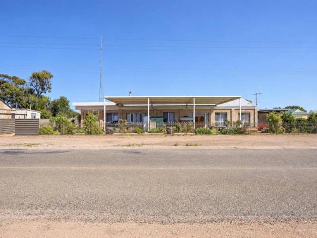 For Rent 3 Bedroom House Port Germein SA DS105863908