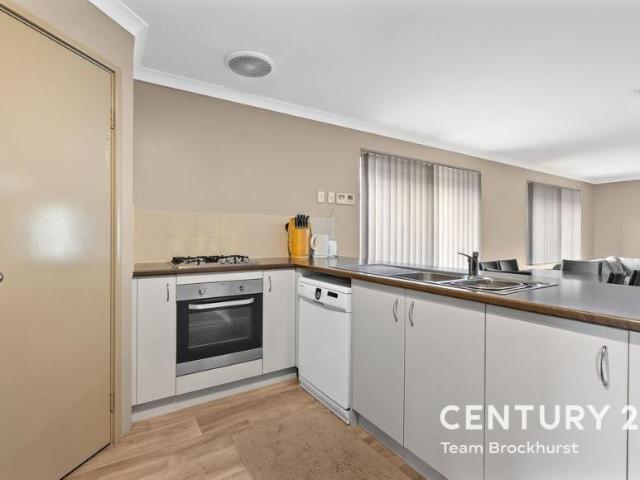 For Rent 3 Bedroom House Piara Waters, DS105271890